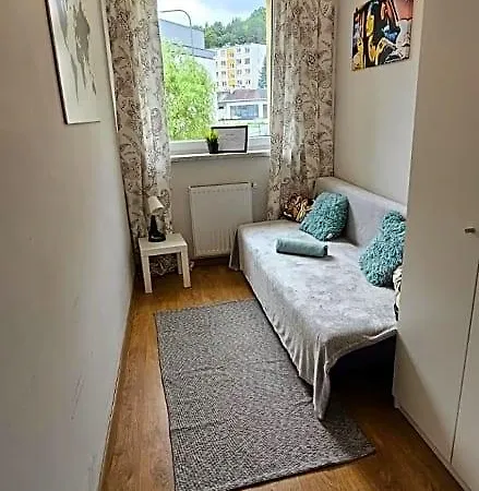 Vincent Hostel *